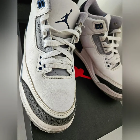 Air Jordan 3 Retro GS 6Y - Picture 2 of 10